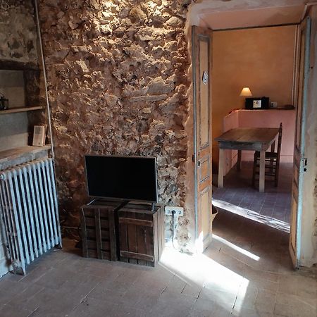 Ca La Iaia Veva Lägenhet Sant Joan les Fonts Exteriör bild