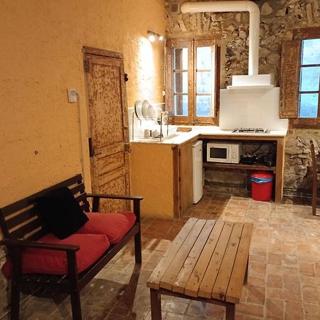 Ca La Iaia Veva Lägenhet Sant Joan les Fonts Exteriör bild